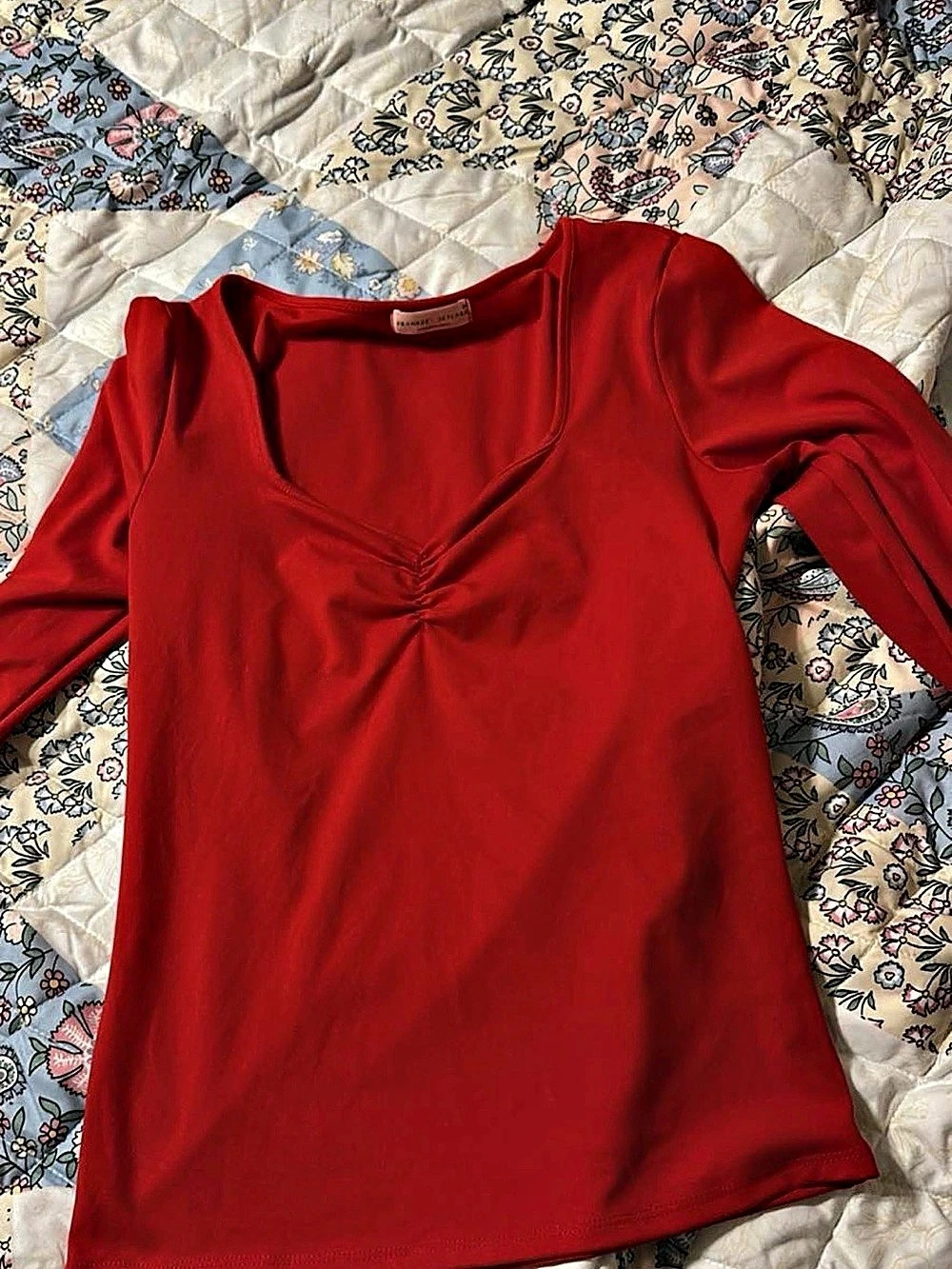 Frankie & Skylar Red Long Sleeve Top Medium